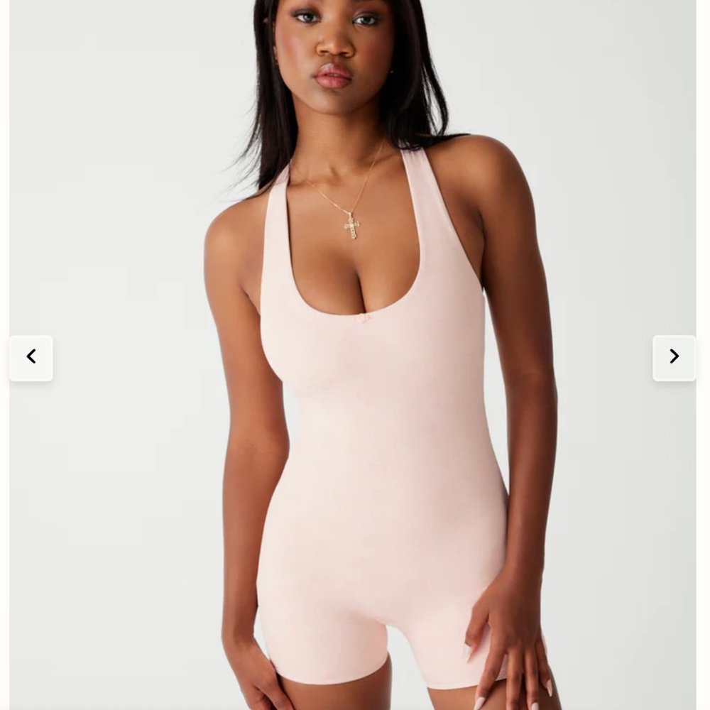 NWT Aurora Halter Bodysuit Size Small